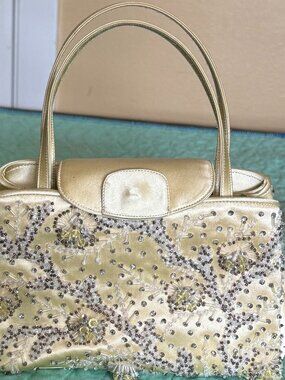 Vintage Michelle Hatch Silk beaded purse